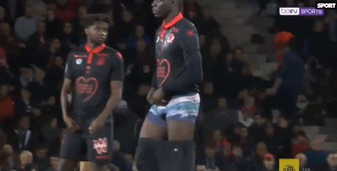 莫雷托：拜仁希望签下中日德兰前锋格鲁达（莫雷托：拜仁有意引进中日德兰前锋格鲁达）