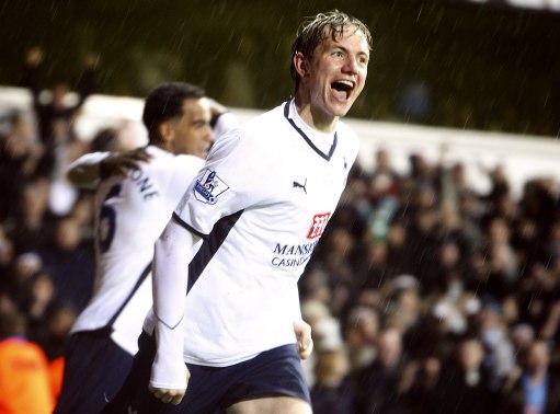 图片报：阿方索·戴维斯今天参与全队合练，预计在年底前回归（图片报：阿方索·戴维斯今日随队合练，预计年底前复出）