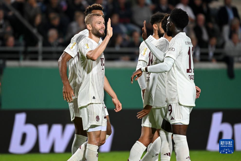 独眼战神！布基纳法索进球功臣米农古，左眼已完全失明（布基纳法索功臣米农古：克服左眼失明，奉献关键进球）