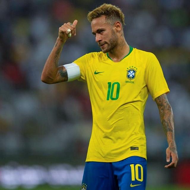 英媒：伯恩茅斯想要引进中后卫，他们考虑签下阿克（英媒：伯恩茅斯补强中卫线，考虑引进阿克）