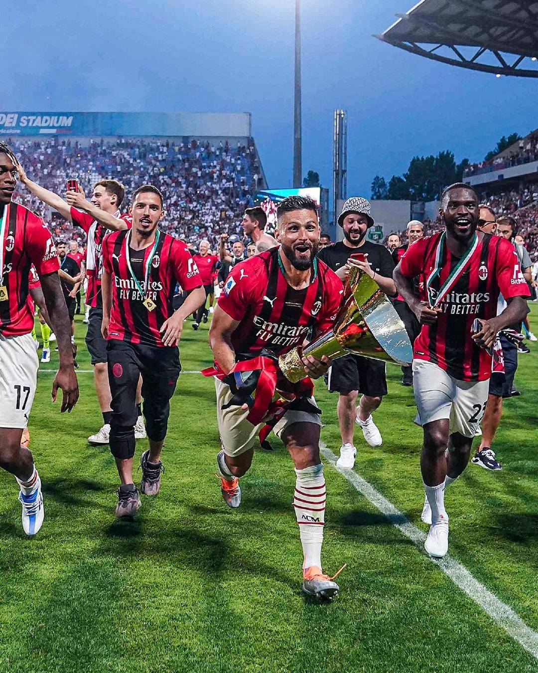 意媒：国米对马里奥-希拉兴趣强烈，准备冬窗报价2000万欧