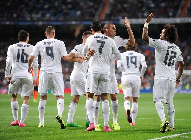 莫雷托：药厂不愿把格里马尔多卖给拜仁，球员也倾向回西班牙