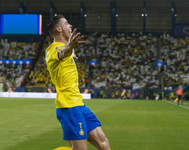 前英超名将佩特雷斯库患神秘疾病暴瘦30公斤尝试中药治疗