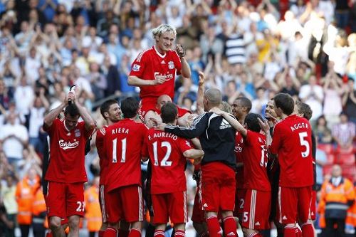 国米大胜升榜首！米兰中锋令人愁